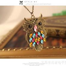 复古彩钻猫头鹰项链 从时尚单品到品牌启示